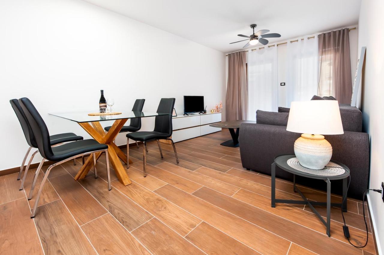 Apartments Sanja-New Renovated Rovinj Exteriör bild
