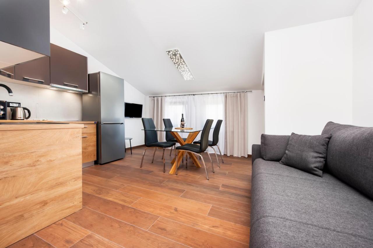 Apartments Sanja-New Renovated Rovinj Exteriör bild