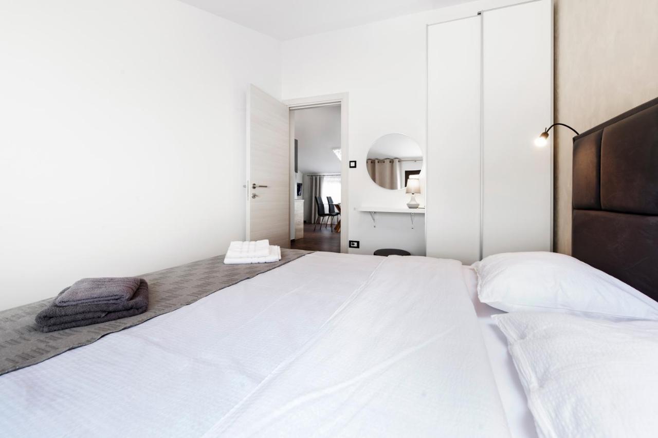Apartments Sanja-New Renovated Rovinj Exteriör bild